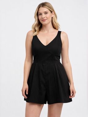 American Eagle Black Corset Style Romper Size Medium NWT Adjustable Straps